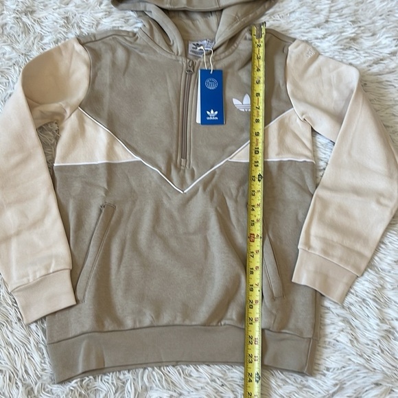 Adidas Unisex kids HZ Hoodie zip up in wonder beige size Medium - Picture 7 of 11